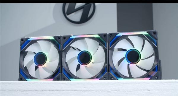 UNI FAN SL120 INFINITY