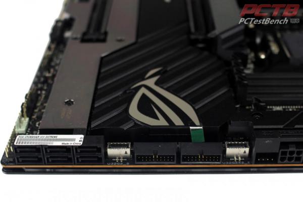 Asus ROG Crosshair VIII Extreme X570 Motherboard Review 9 ASUS, Crosshair, Crosshair 8, Crosshair 8 Extreme, Crosshair VIII, Crosshair VIII Extreme, Dynamic OC Switcher, EATX, Extreme, Live Dash, Livedash, Republic of Gamers, ROG, Thunderbolt 4, X570, X570S