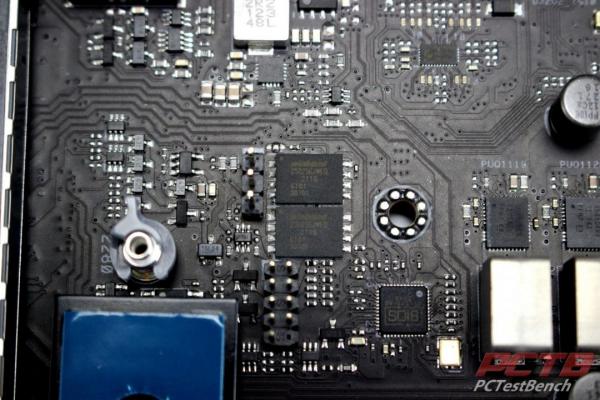 Asus ROG Crosshair VIII Extreme X570 Motherboard Review 18 ASUS, Crosshair, Crosshair 8, Crosshair 8 Extreme, Crosshair VIII, Crosshair VIII Extreme, Dynamic OC Switcher, EATX, Extreme, Live Dash, Livedash, Republic of Gamers, ROG, Thunderbolt 4, X570, X570S